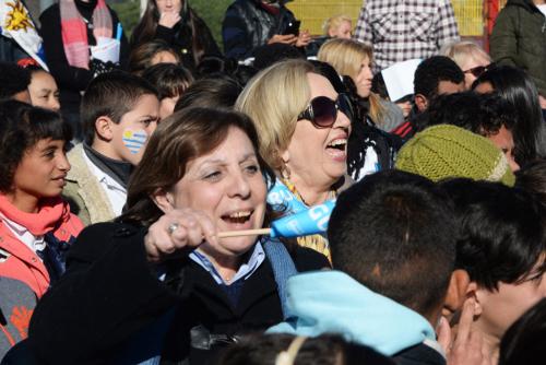 Prescolares con banderitas Prescolares con banderitas