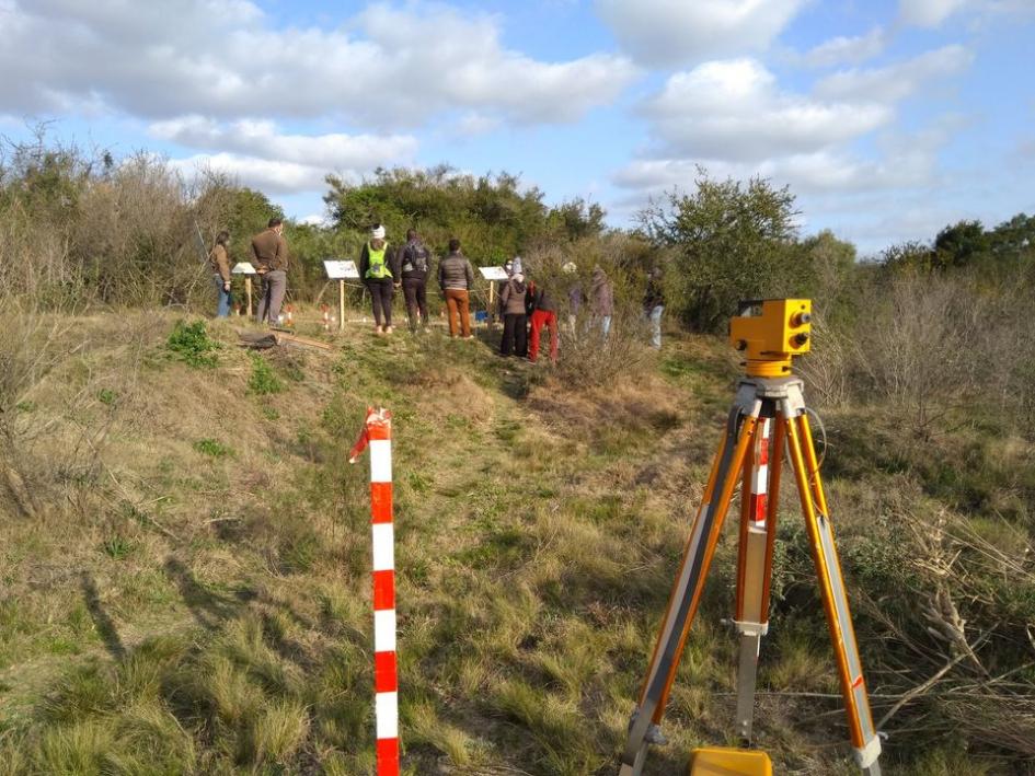 Visita guiada al Sendero Mainumby, en los Humedales del Santa Lucía.