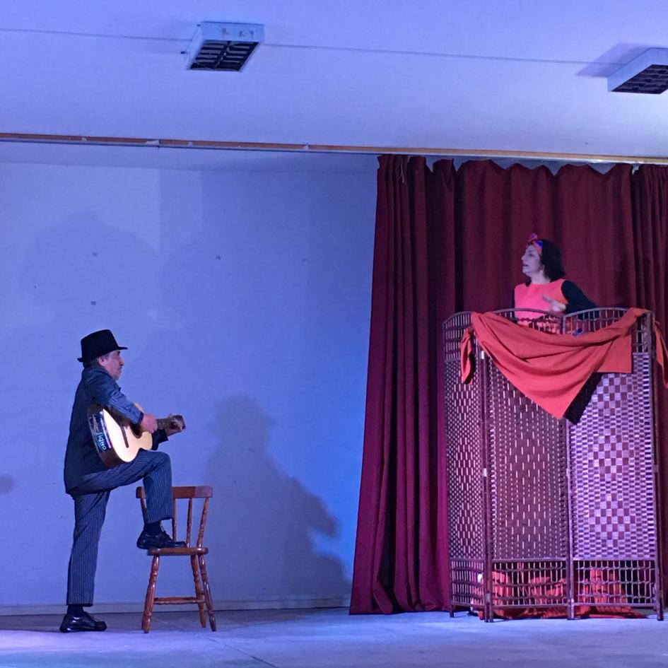 Presentación de la obra "Mi barrio, mis tangos y yo". Foto de la obra.
