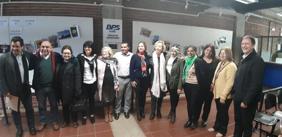 Participantes de la reunión Plano general de personas durante la reunión