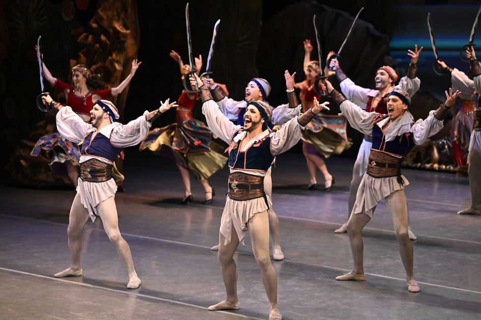 El Ballet Nacional del Sodre estrenó «El Corsario», una de las grandes apuestas de su Temporada 2026
