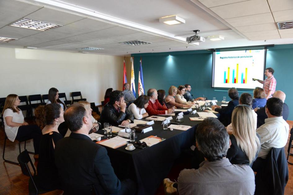 Presentación de resultados de convocatorias 2017. Presentación de los resultados de las convocatorias 2017 por la oficina de Fondos para la Cultura.