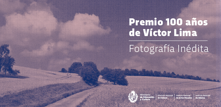 Nombre del premio sobre gráfica violeta con foto de campo y cielo uruguayo