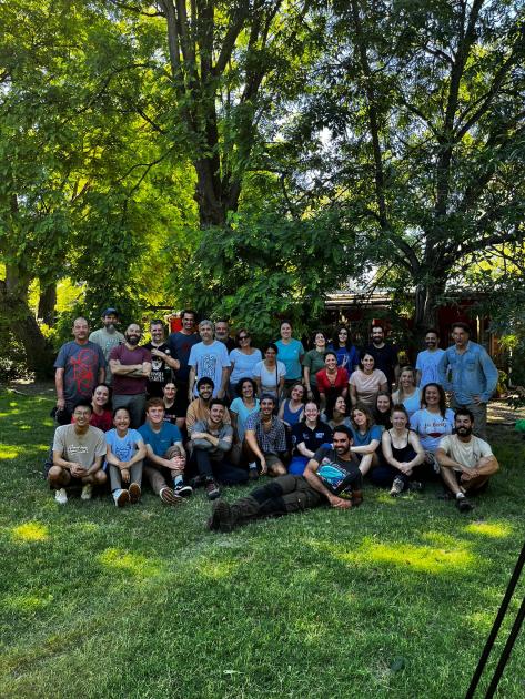 Todo el equipo de investigación del Instituto vinculado al proyecto Darwin200 en Uruguay Todo el equipo de investigación del Instituto vinculado al proyecto Darwin200 en Uruguay