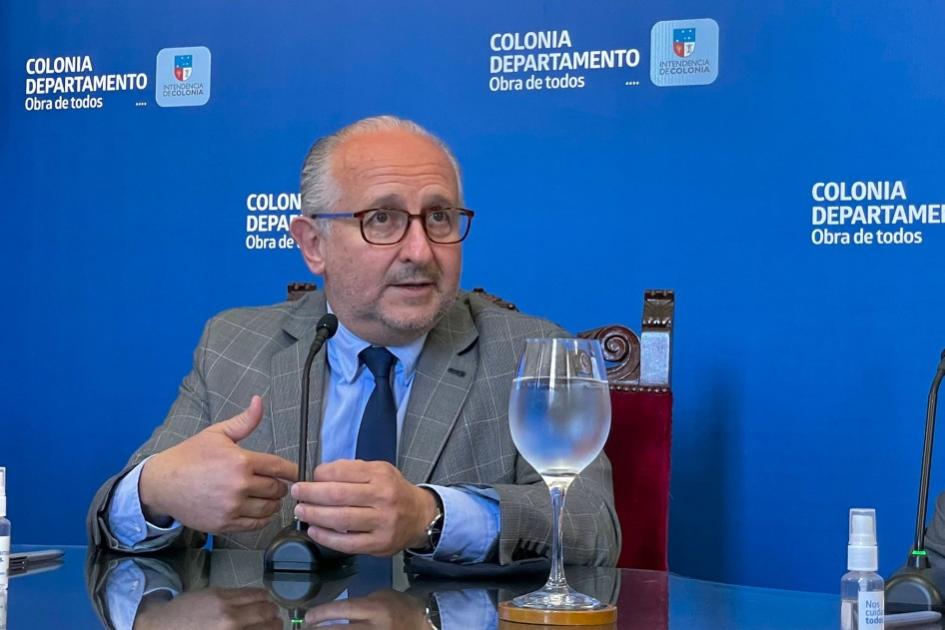 Ministro de Educación y Cultura, Pablo da Silveira Persona hablando