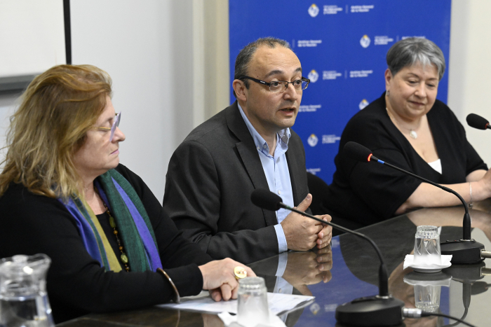 Gabriela Fachola, Carlos Varela y Alejandra Villar.