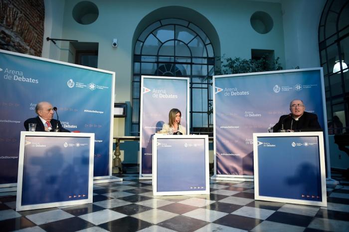 Arena de Debates: Liberalismo y jacobinismo. Arena de Debates: Liberalismo y jacobinismo.