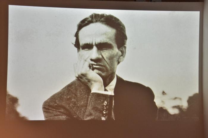 César Vallejo Imagen de César Vallejo