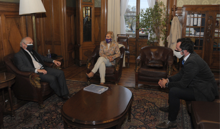 Pablo da Silveira, Beatriz Argimón y Gonzalo Baroni - Foto: Presidencia