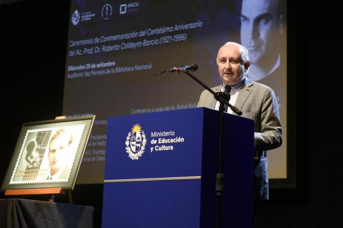 Ministro Pablo da Silveira anuncia Gran Premio Nacional de Ciencias 2021