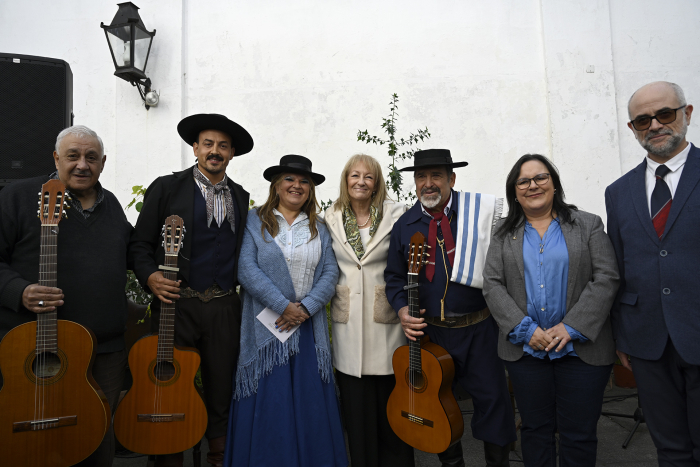 Payadores y autoridades