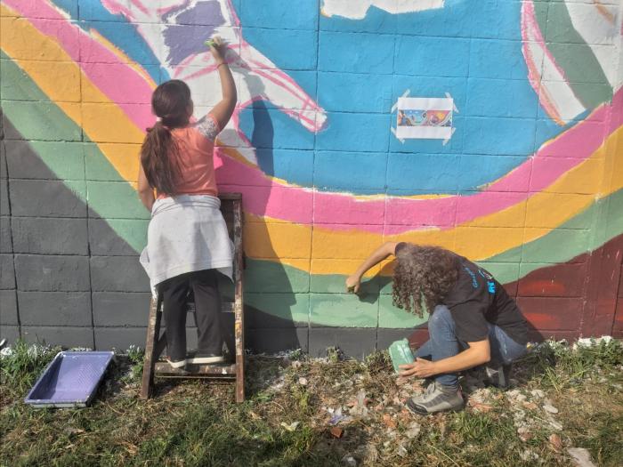 Mural colectivo en Barrio Coppola