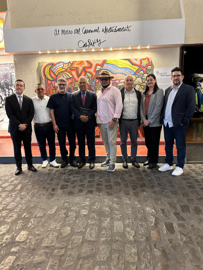 El Museo del Carnaval recibió a la Embajada de Colombia para fortalecer la cooperación cultural