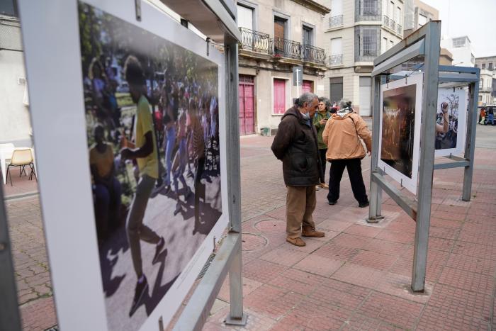 imagen inauguración en foto galería muestra programa urbano 10 años