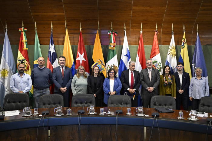 Foto grupal de autoridades
