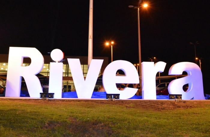 Letras corpóreas de Rivera Letras corpóreas de Rivera