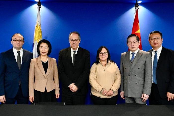 Uruguay y China consolidan su cooperación científica Uruguay y China consolidan su cooperación científica