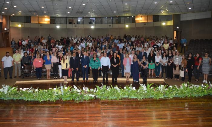 Imagen del acto de clausura del XIV CAM Imagen del acto de clausura del XIV CAM