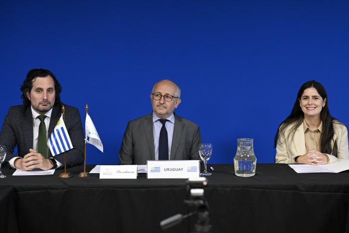 Gonzalo Baroni, Pablo da Silveira y Agustina Cabrera.