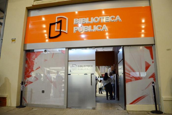 Fachada de la Biblioteca