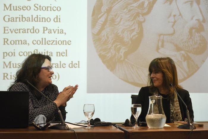 Subsecretaria y docente de la Universidad de Turín en conferencia