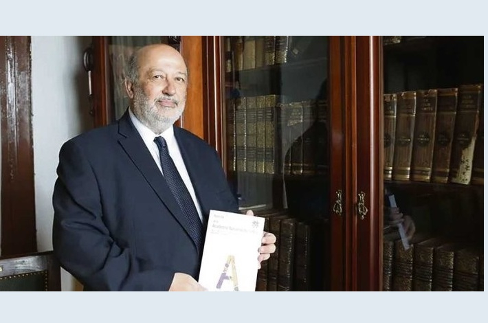 Wilfredo Penco: un "lector empedernido"