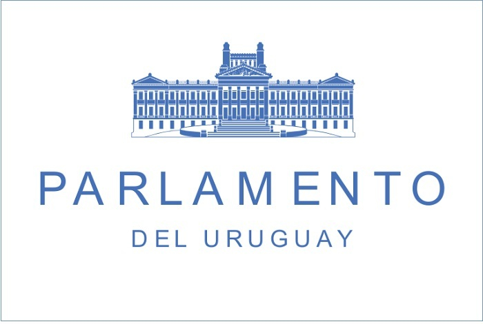 Reconocimiento de la Cámara de Representantes del Uruguay a Gerardo Caetano