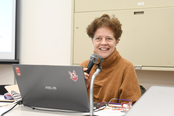 María Emililia López