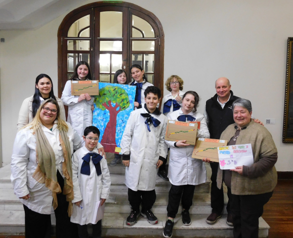 Alumnos de la Escuela Pública Número 06.