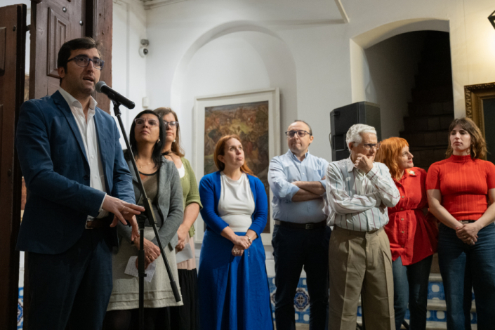 Autoridades presentes en la exposición