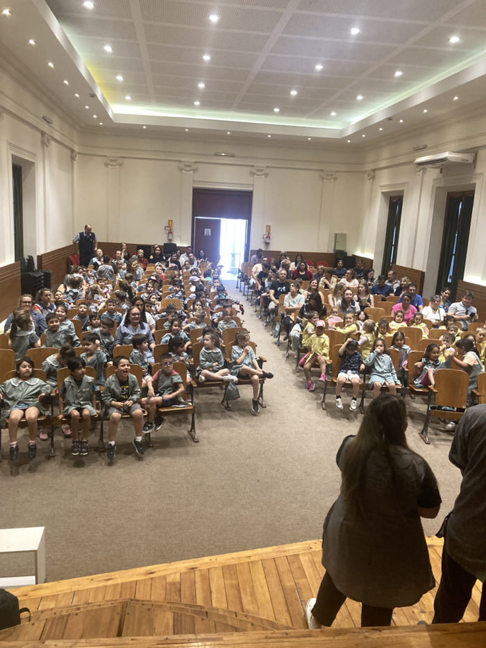 Estreno de «Festejo Trófico» en el Centro Universitario de Paysandú
