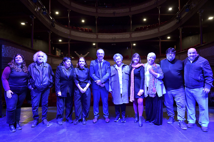 Consejo Nacional Honorario del Teatro Independiente.