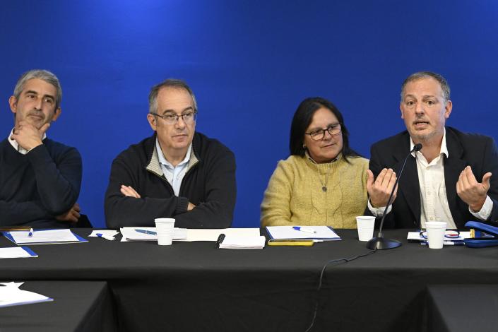 Comisión Coordinadora del Sistema Nacional de Educación.