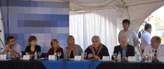 autoridades ""