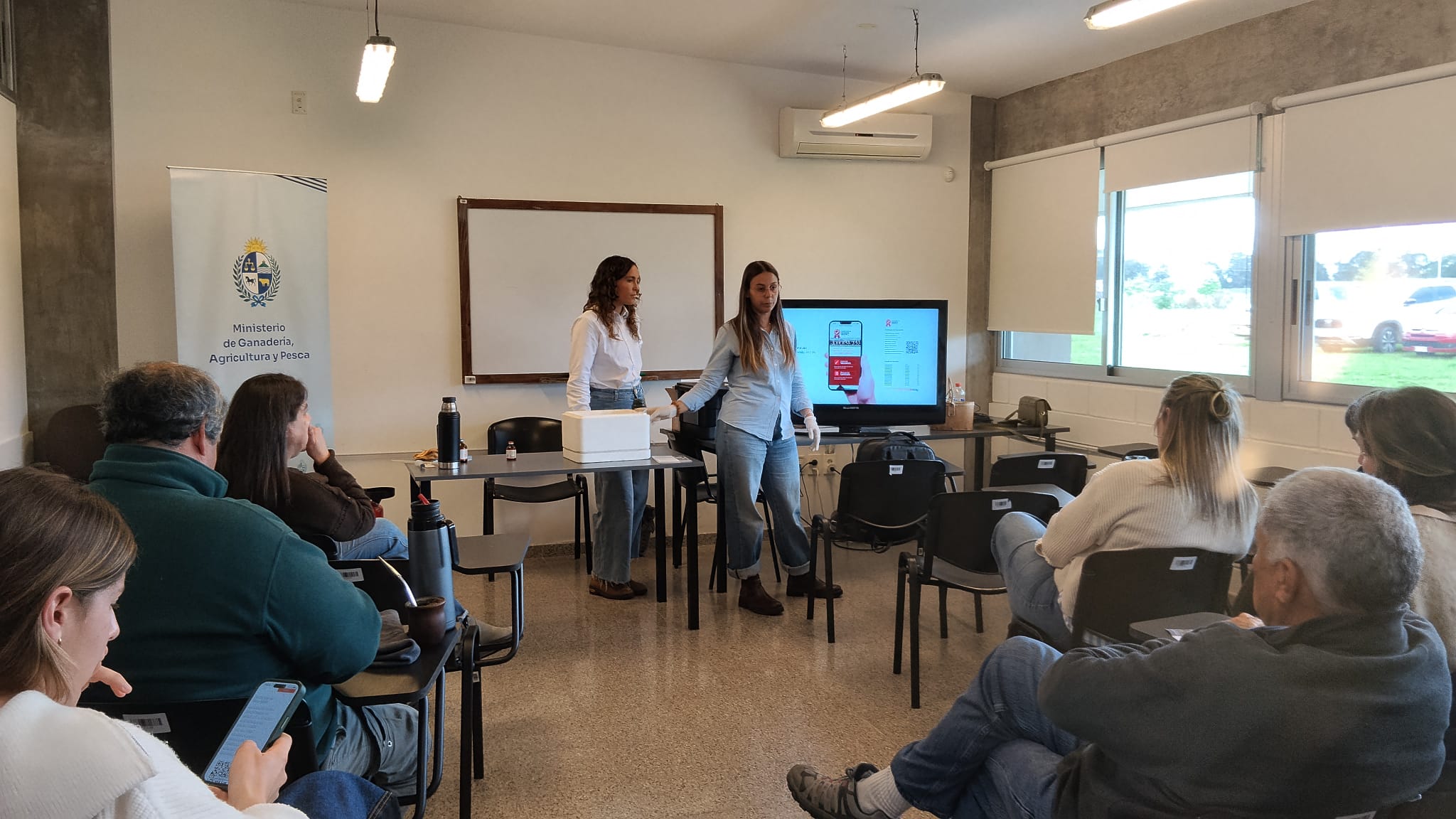 Taller de manejo de Hemovacuna en Treinta y Tres