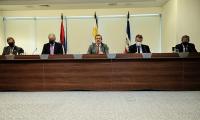 " Conferencia de prensa virtual