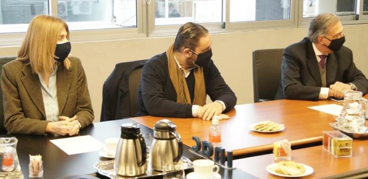 Autoridades del MGAP e INAC