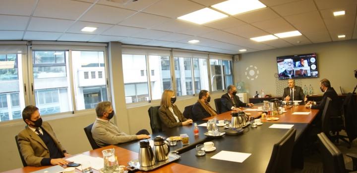 Autoridades del MGAP e INAC