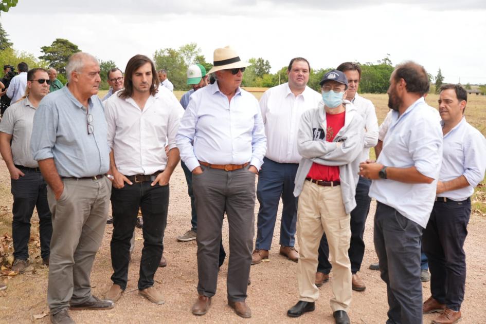Recorrida en avícola de San Bautista Recorrida en avícola de San Bautista