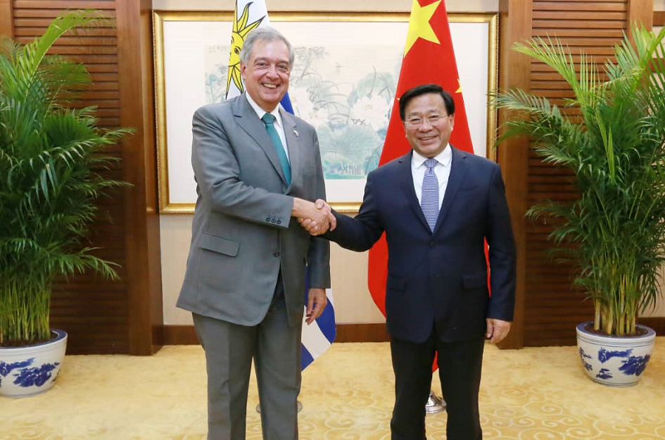 ministros de Uruguay y China ministros de Uruguay y China