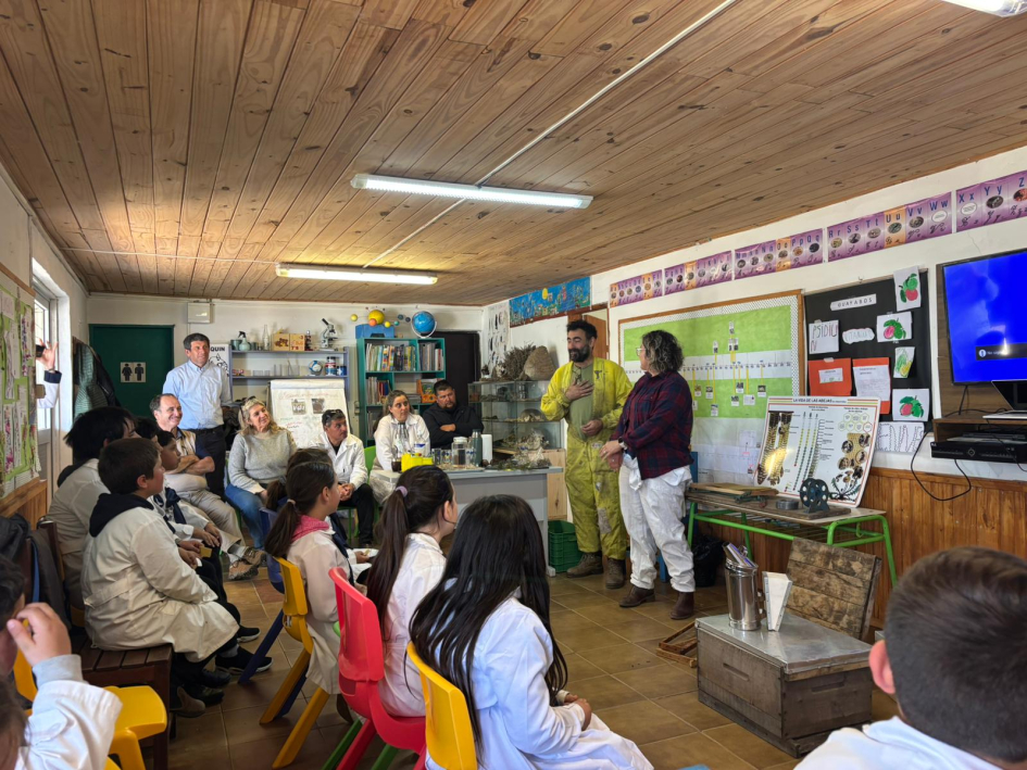 Charla sobre abejas