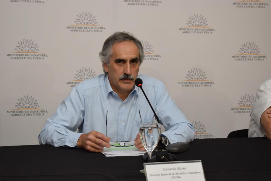 Director general de los Servicios Ganaderos Eduardo Barre Director general de los Servicios Ganaderos Eduardo Barre