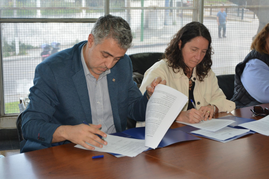 firma DGDR AEBU