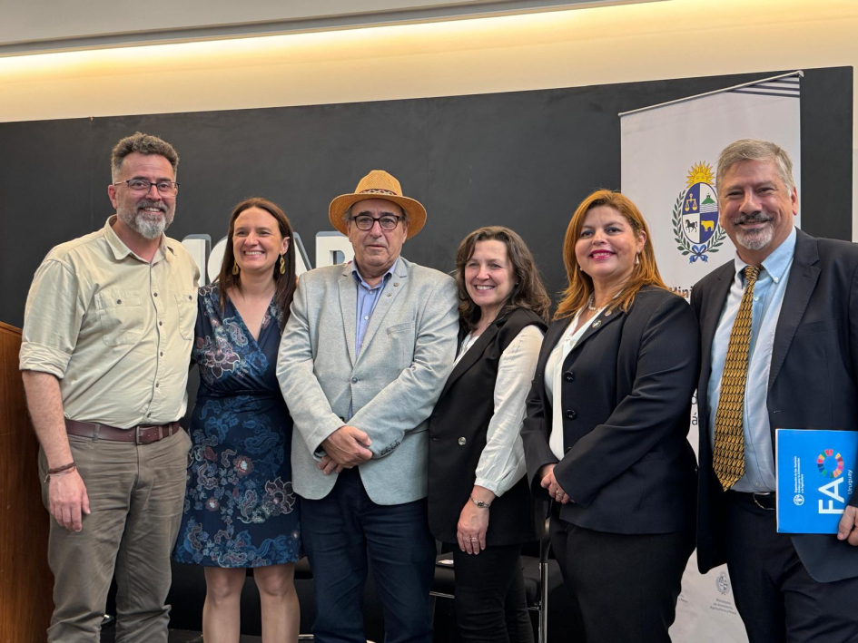 Autoridades en el Día Internacional de la Pesca Autoridades en el Día Internacional de la Pesca