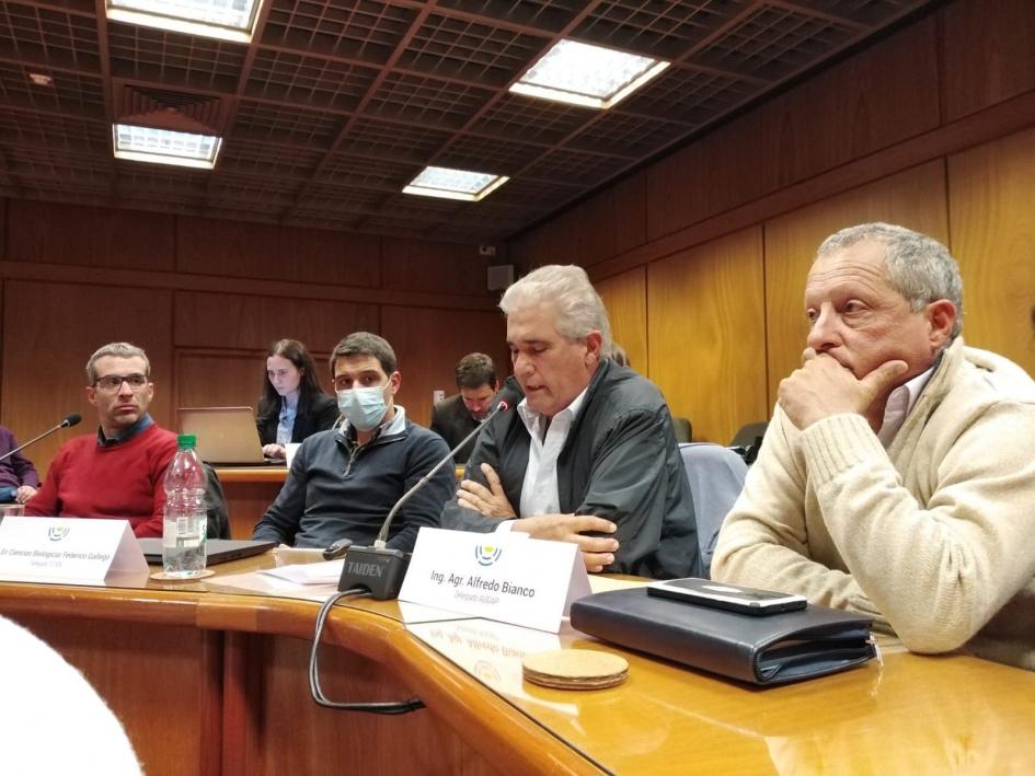 Alfredo Bianco (AUGAP) durante su exposición