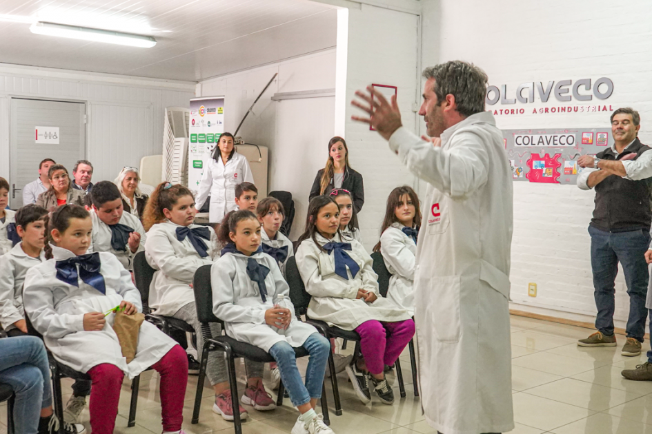 Conciencia agropecuaria en escuelas Conciencia agropecuaria en escuelas