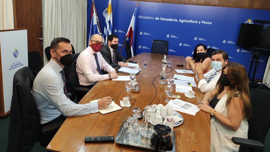 Reunión con el ministro interino Buffa Reunión con el ministro interino Buffa