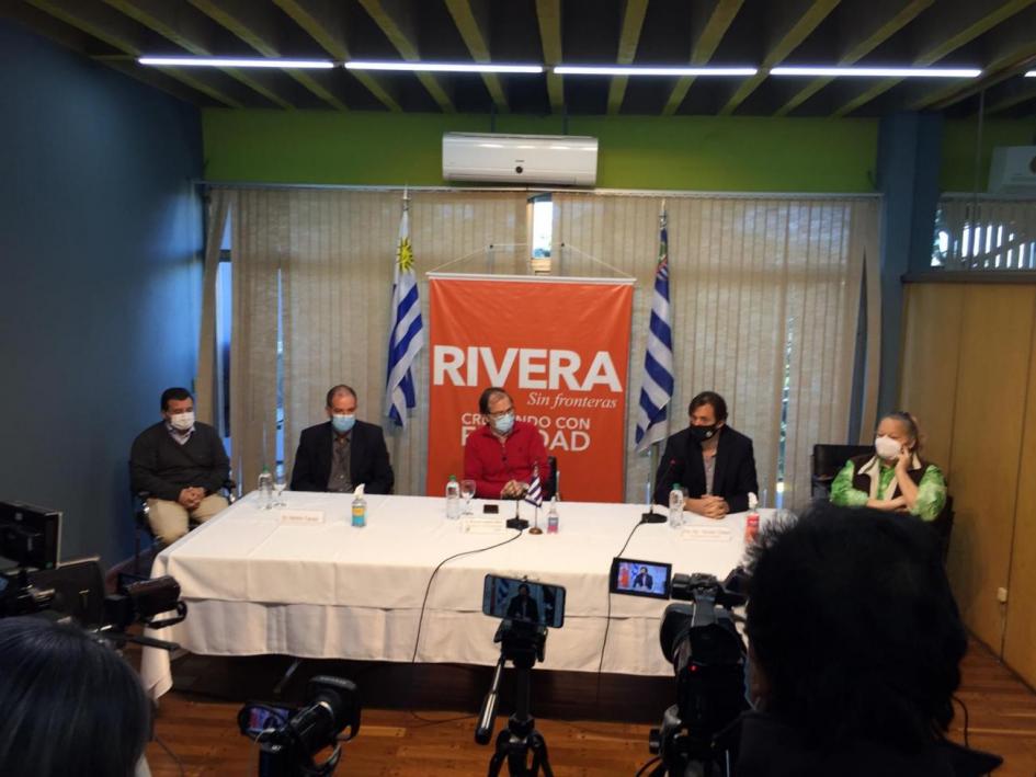 Conferencia de prensa junto al Intendente de Rivera