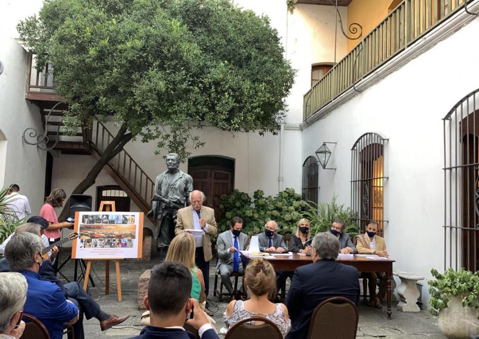 Lanzamiento del Mes de la Tradición Lanzamiento del Mes de la Tradición