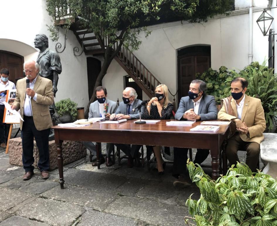 Lanzamiento del Mes de la Tradición Lanzamiento del Mes de la Tradición